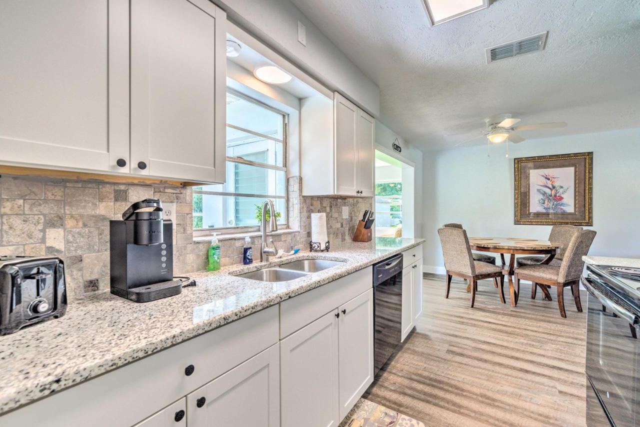 Contemporary Beverly Hills Gem With Sun Room! エクステリア 写真